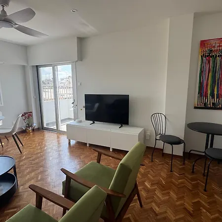 Apartment Skyhigh Urban Apts *