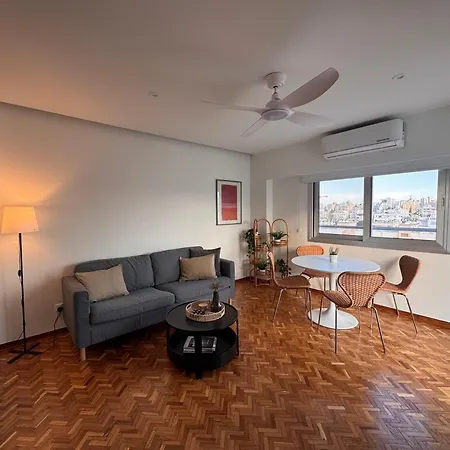 Skyhigh Urban Apts Apartment *